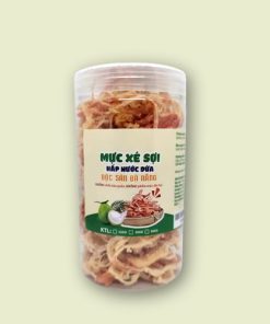 Mực xé sợi Đà Nẵng, dai ngon, tẩm ướp vừa vặn, thích hợp nhâm nhi.